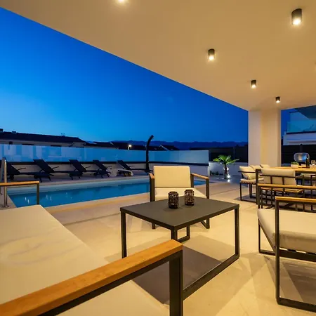 Terra Bianca 科里米诺